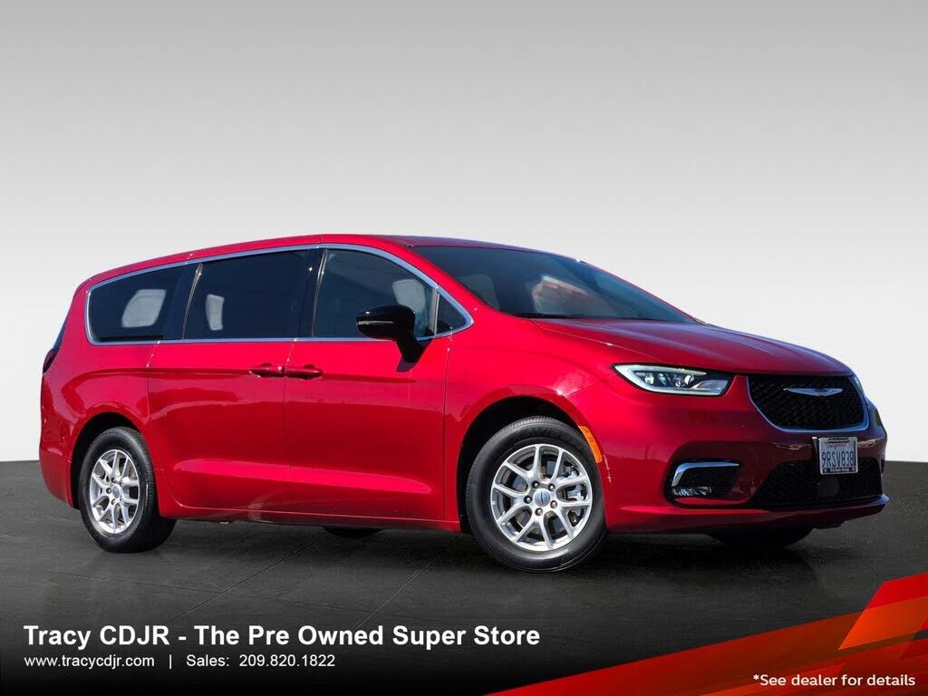 2025 CHRYSLER Pacifica