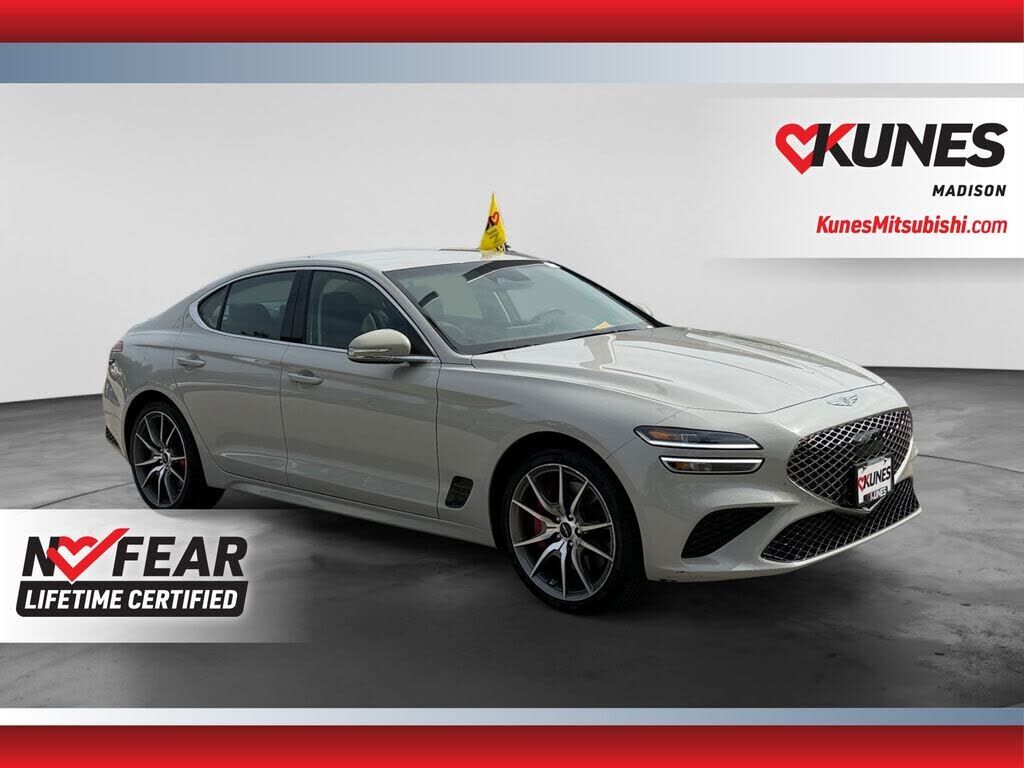 2025 GENESIS G70
