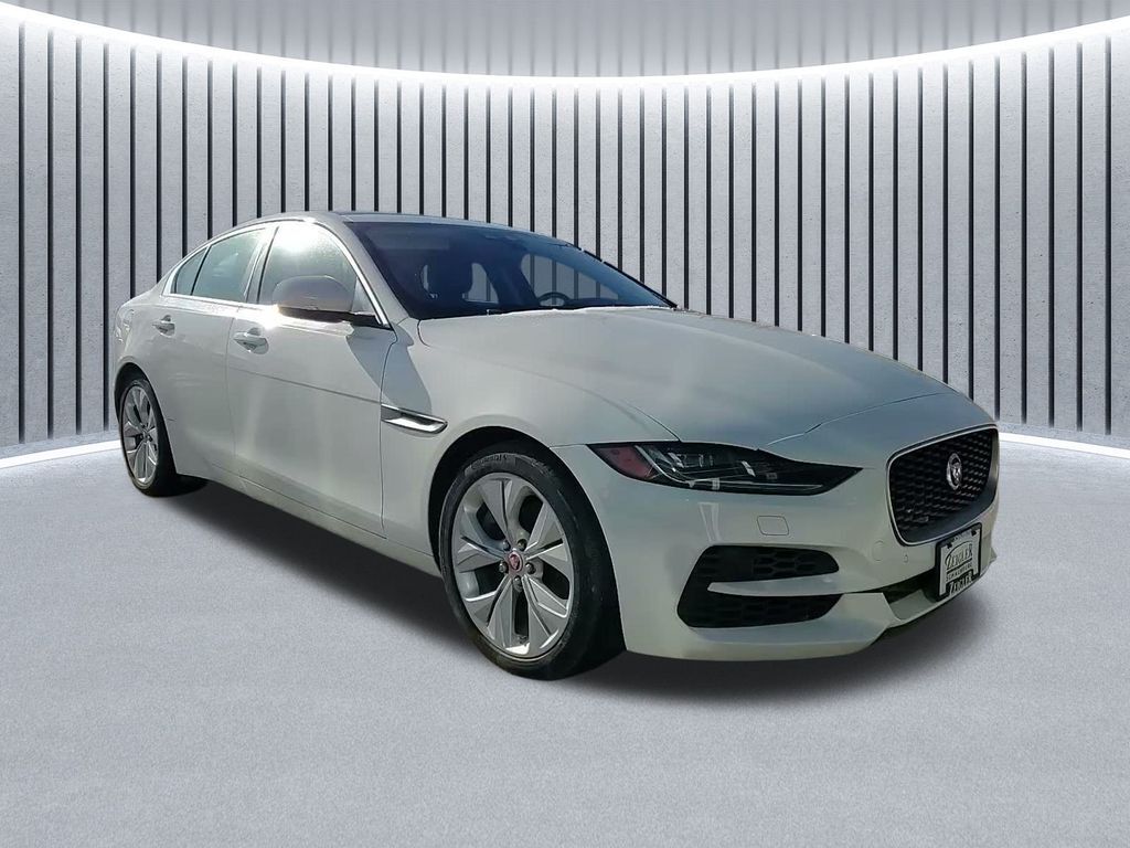 2020 JAGUAR XE