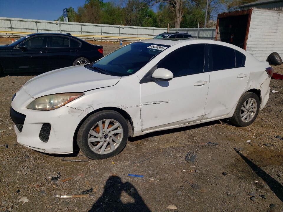 2013 MAZDA Mazda3