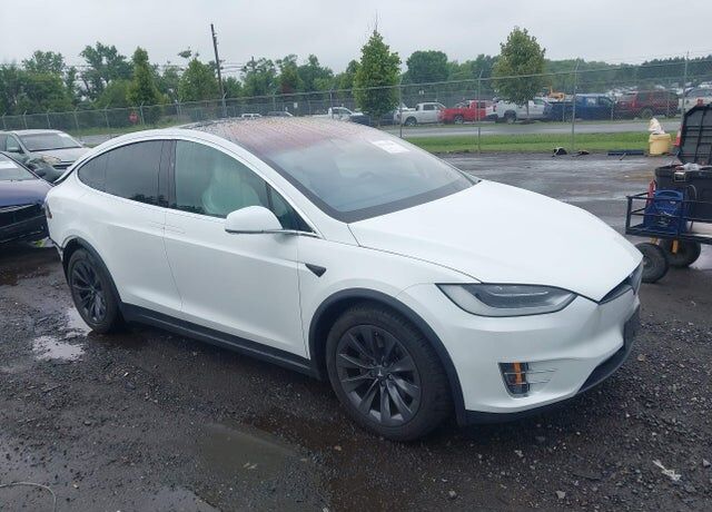 2017 TESLA Model X