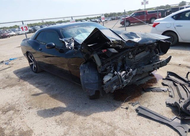 2016 DODGE Challenger