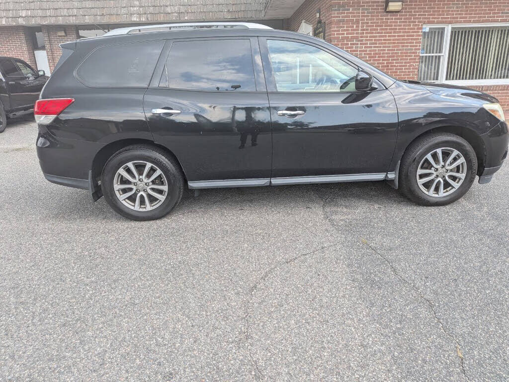 2016 NISSAN Pathfinder