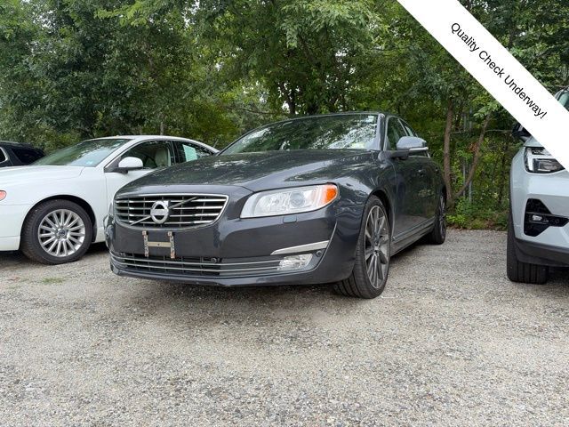 2015 VOLVO S80
