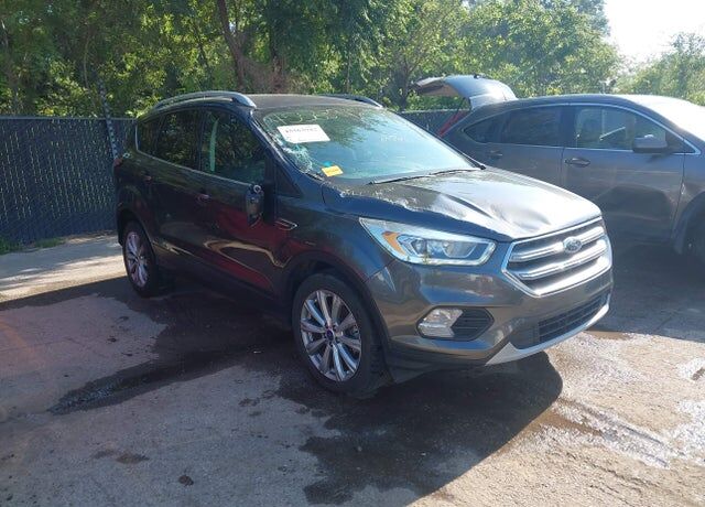 2017 FORD Escape