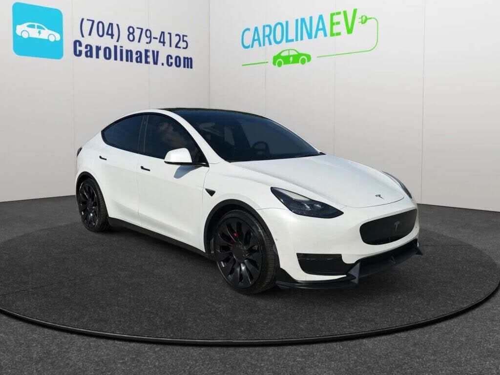 2022 TESLA Model Y