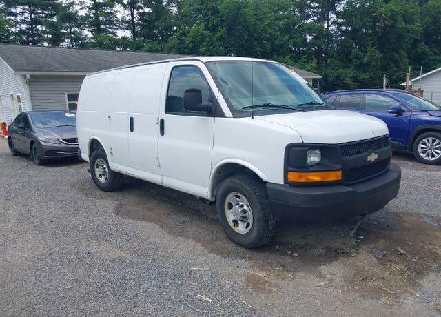 2013 CHEVROLET Express