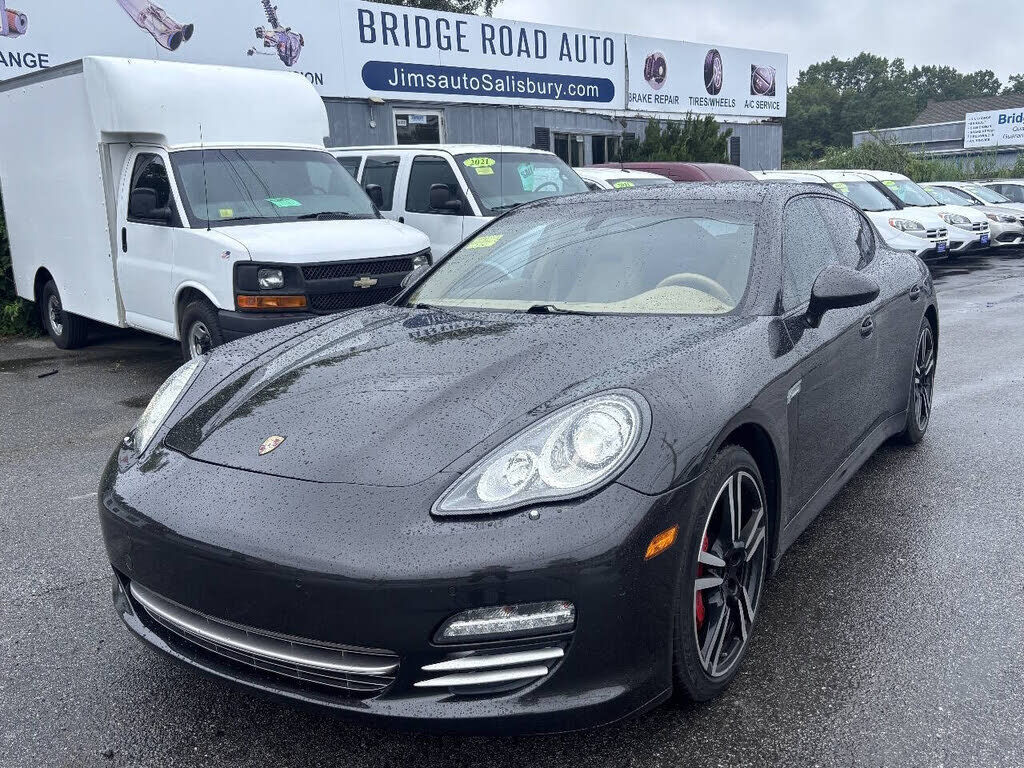 2012 PORSCHE Panamera