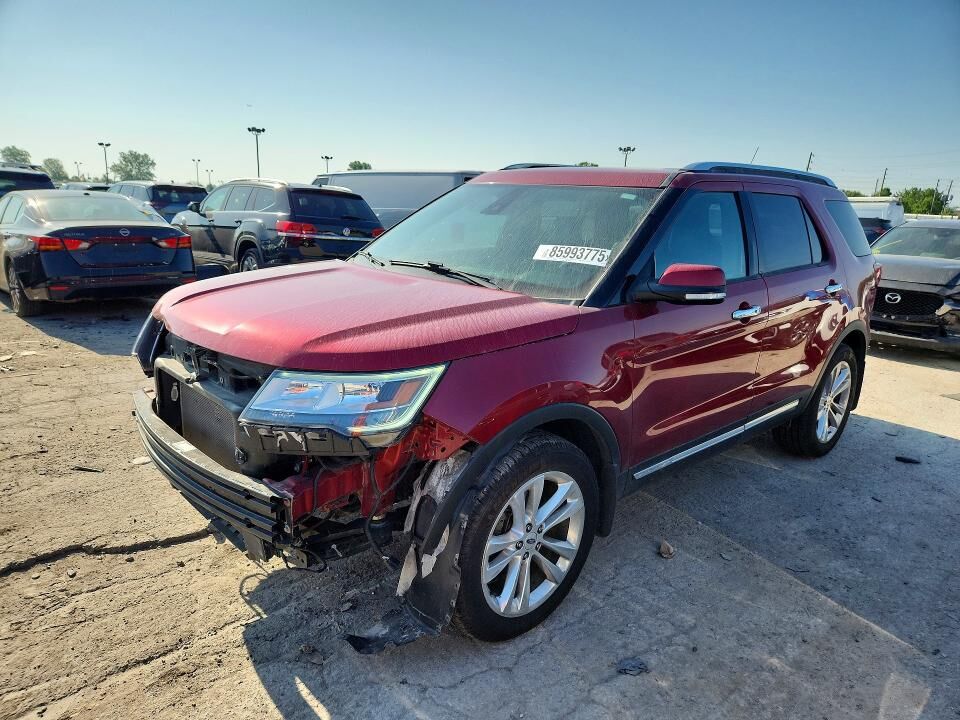 2018 FORD Explorer