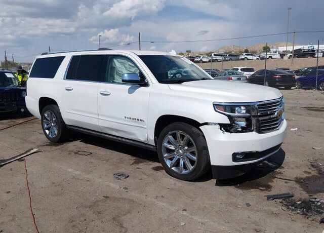 2017 CHEVROLET Suburban
