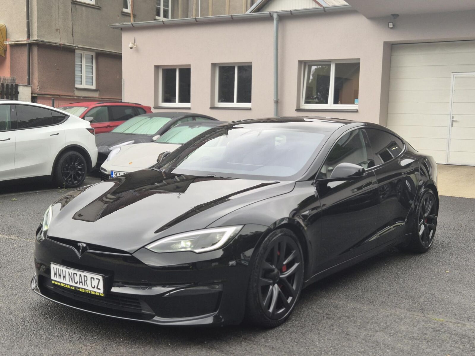 2023 TESLA Model S