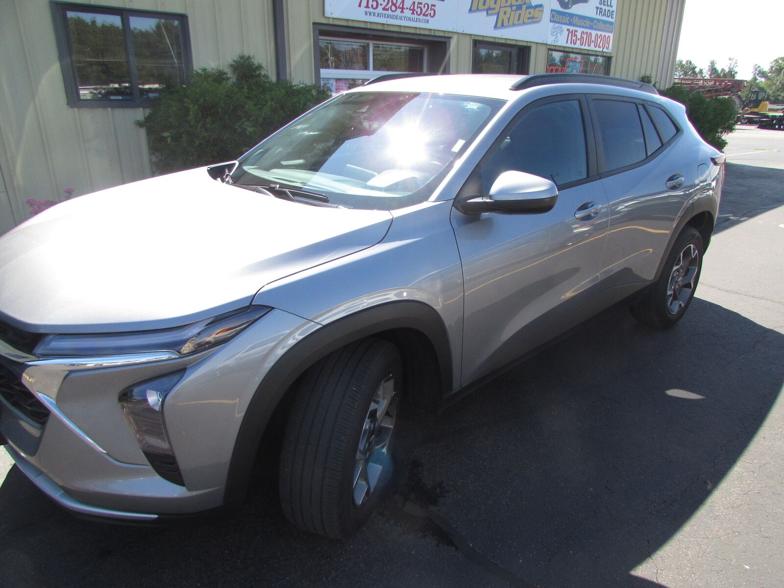 2025 CHEVROLET Trax