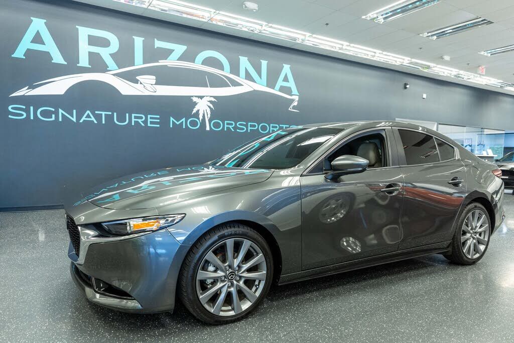 2024 MAZDA Mazda3