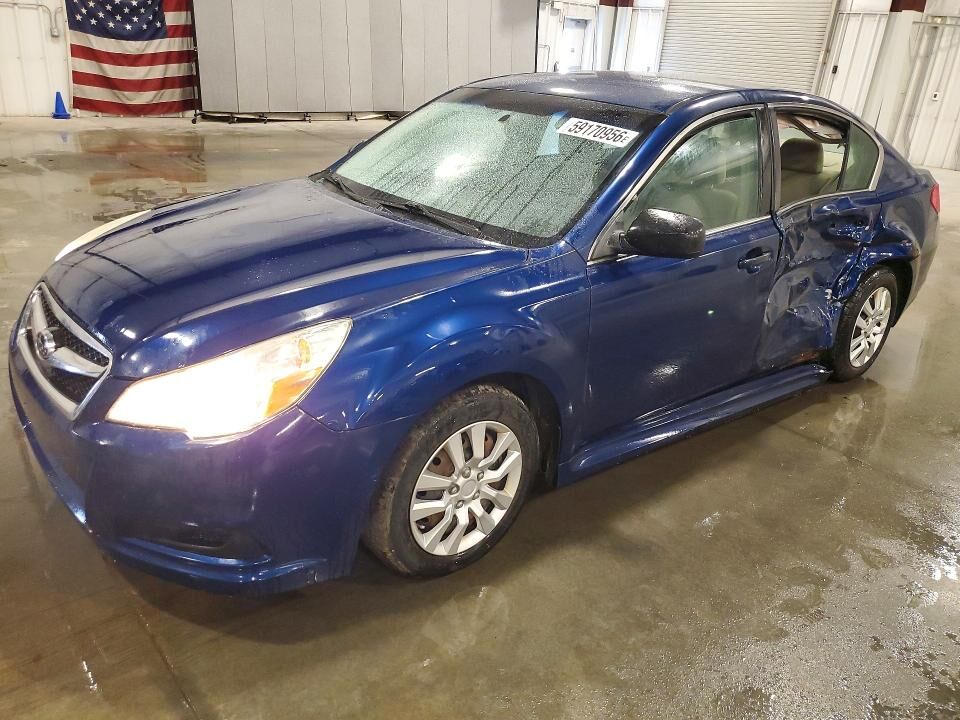 2011 SUBARU Legacy