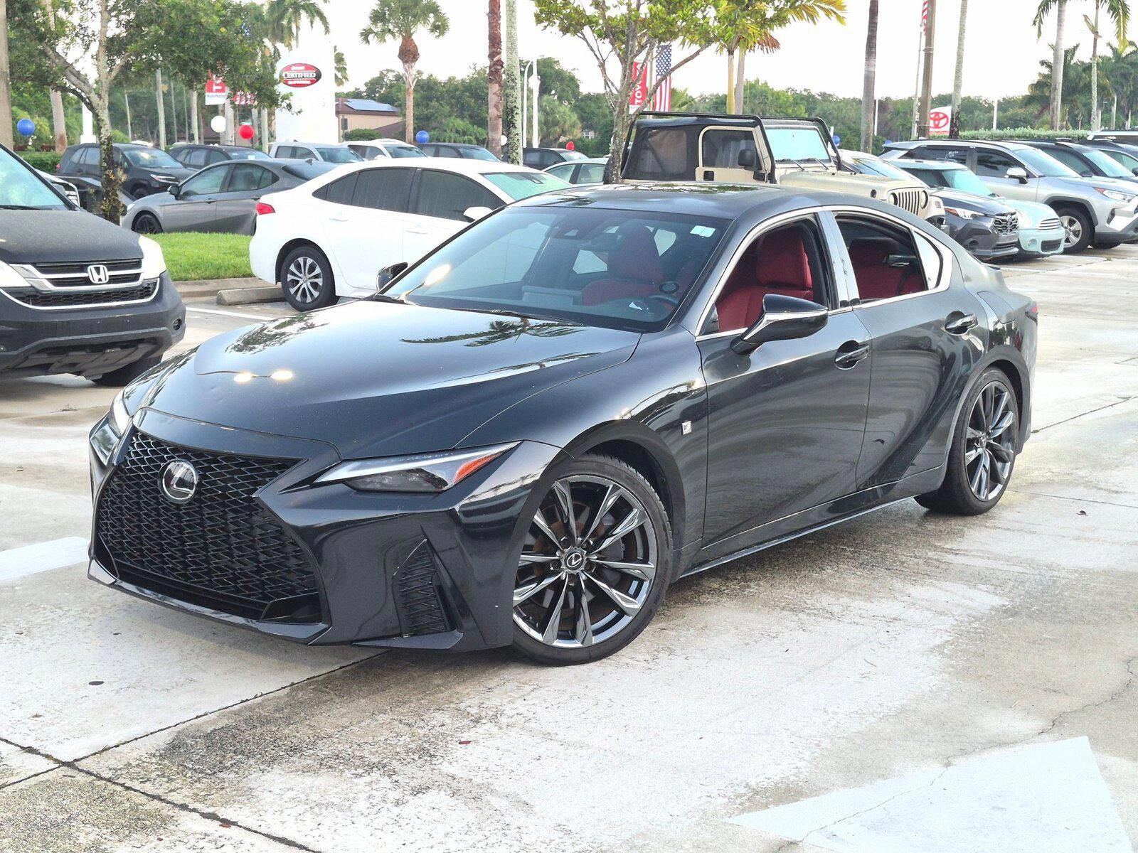 2023 LEXUS IS