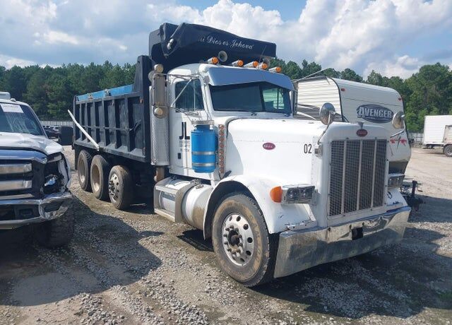 2021 PETERBILT 567
