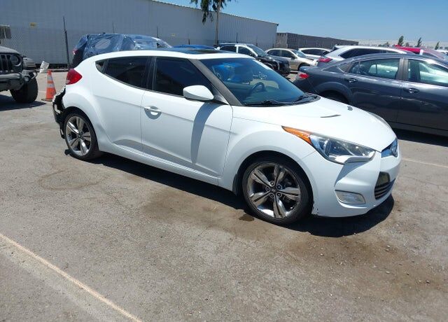 2014 HYUNDAI Veloster
