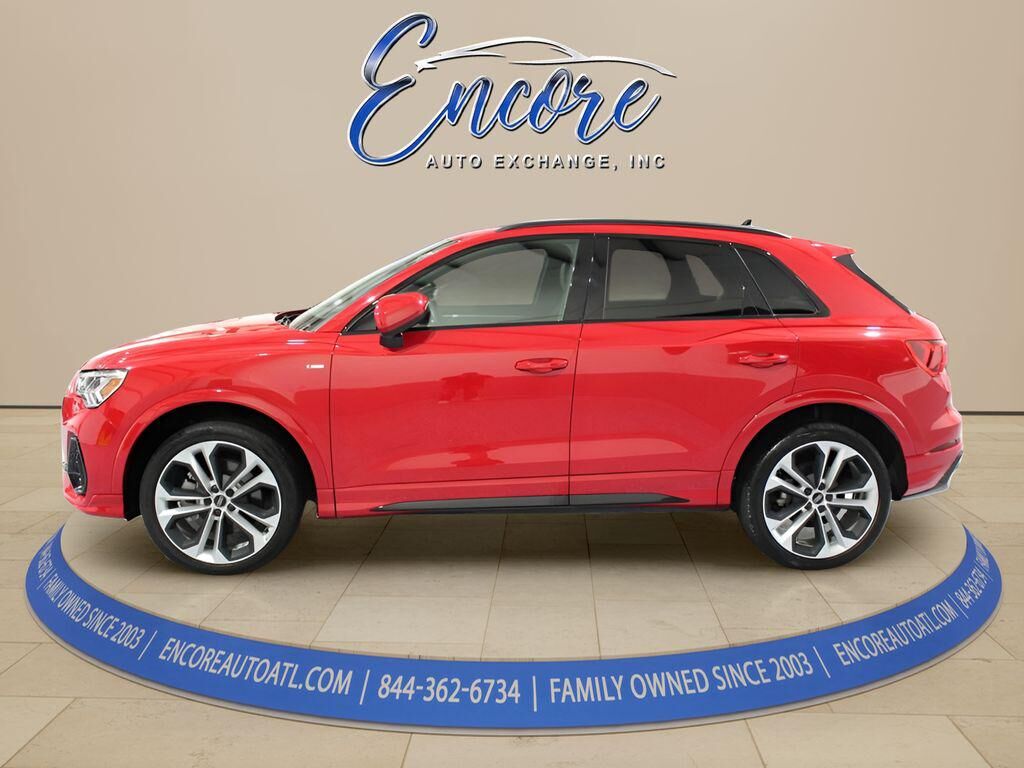 2022 Audi Q3