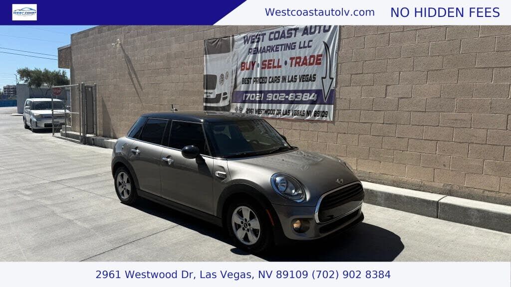 2017 MINI Cooper