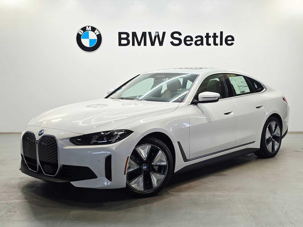 2026 BMW i4