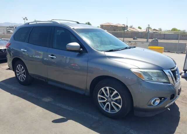 2016 NISSAN Pathfinder