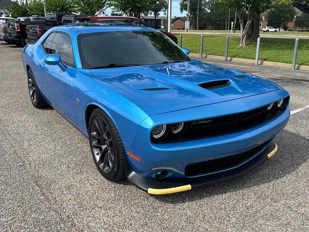2023 DODGE Challenger