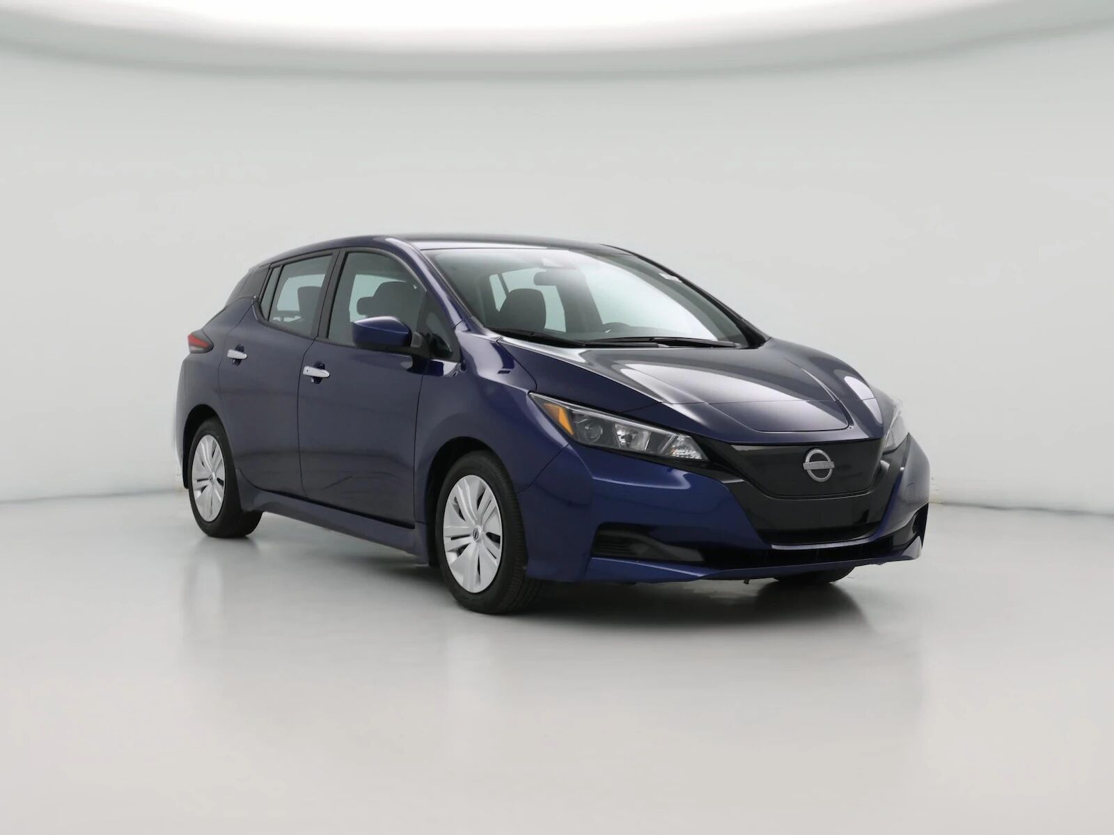 2024 NISSAN Leaf