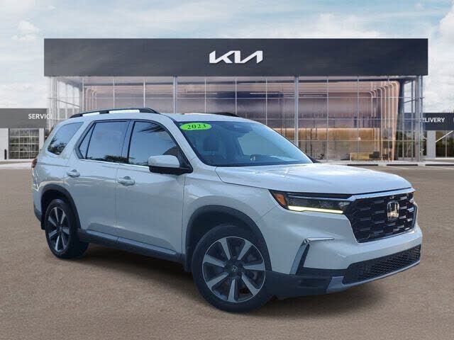 2023 HONDA Pilot