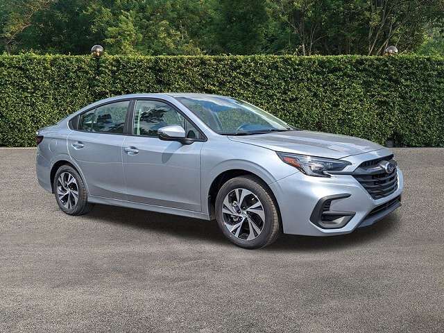 2025 SUBARU Legacy