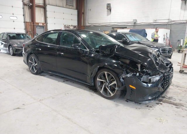 2023 HYUNDAI Sonata