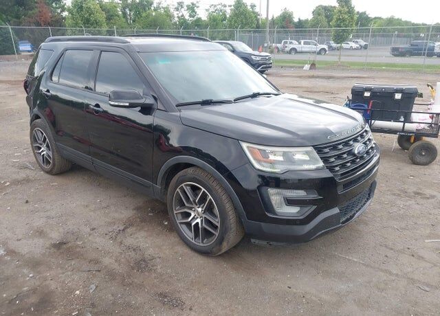 2016 FORD Explorer
