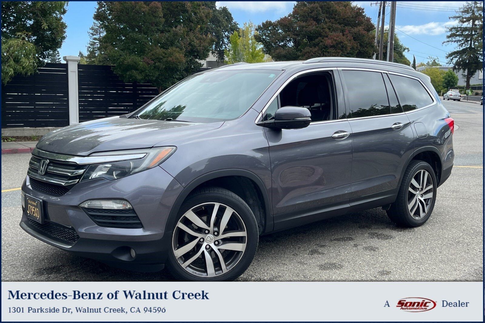 2017 HONDA Pilot