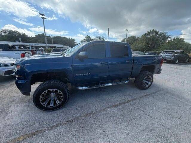 2017 CHEVROLET Silverado