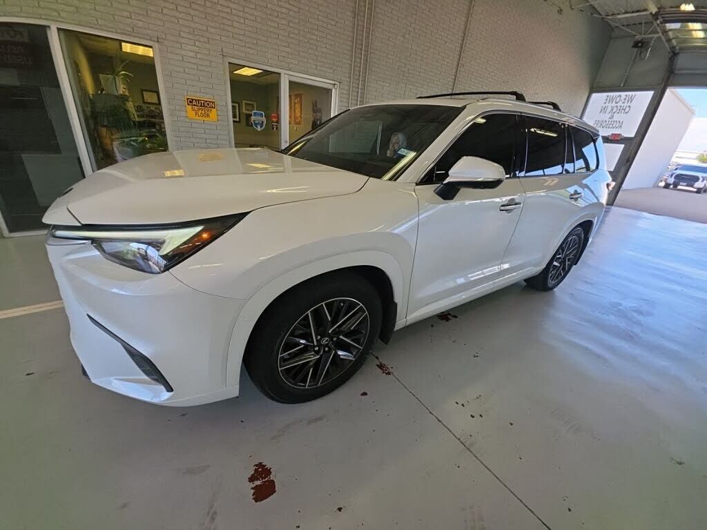 2026 LEXUS TX