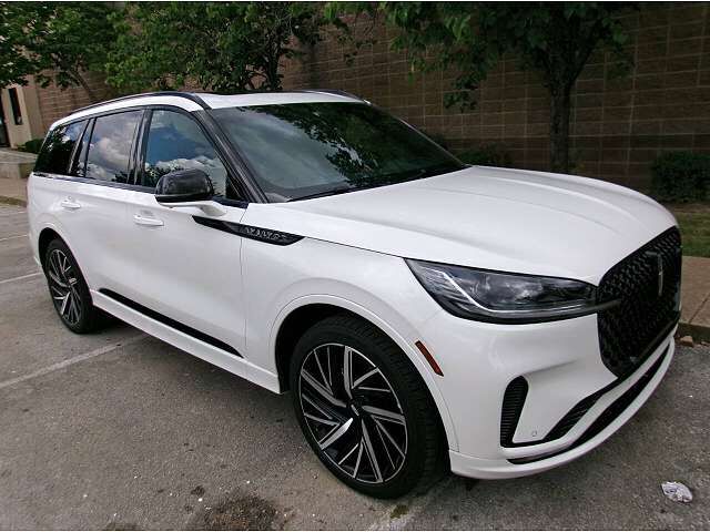 2025 LINCOLN Aviator