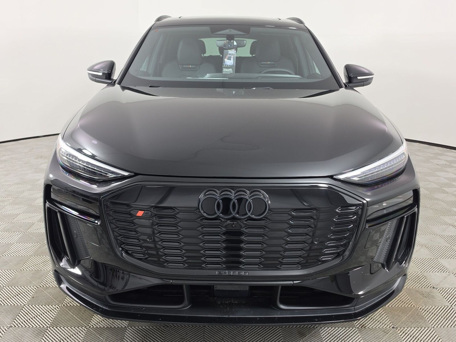 2027 Audi SQ6