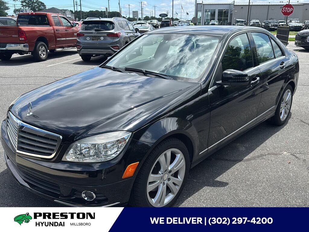 2011 MERCEDES-BENZ C-Class