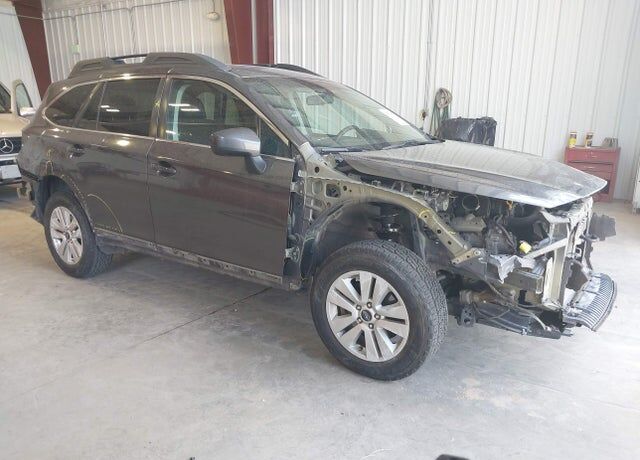 2018 SUBARU Outback