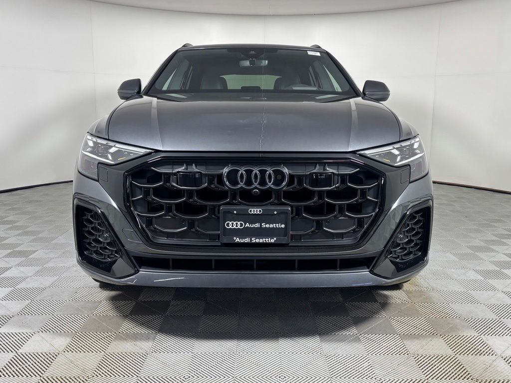 2026 Audi Q8