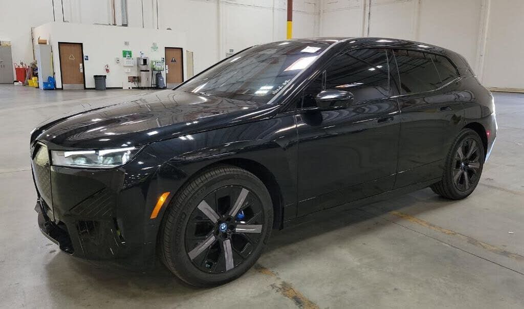 2024 BMW ix