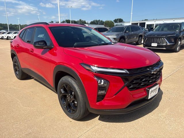 2026 CHEVROLET Trax