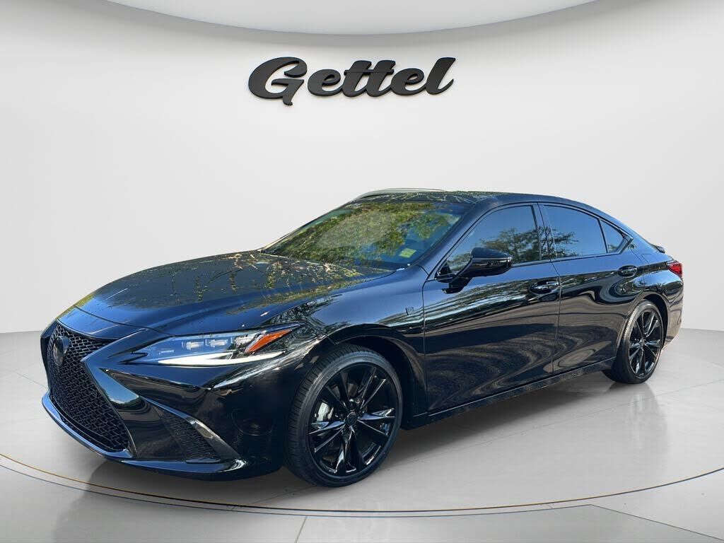 2024 LEXUS ES