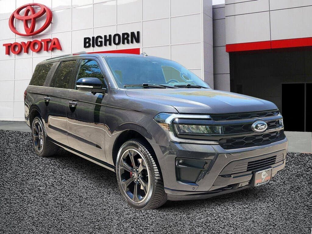 2022 FORD Expedition