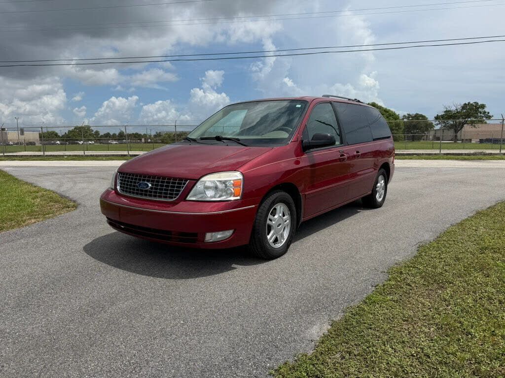 2004 FORD Freestar