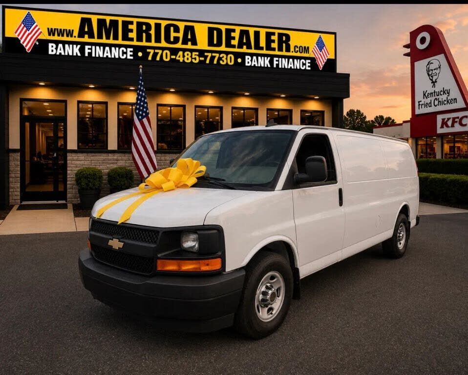 2017 CHEVROLET Express