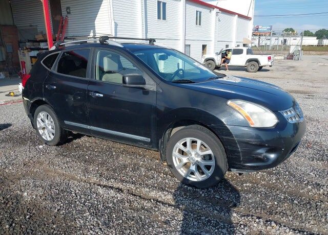 2011 NISSAN Rogue