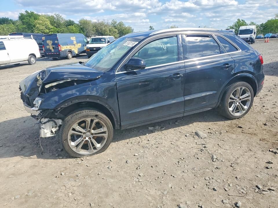 2016 AUDI Q3