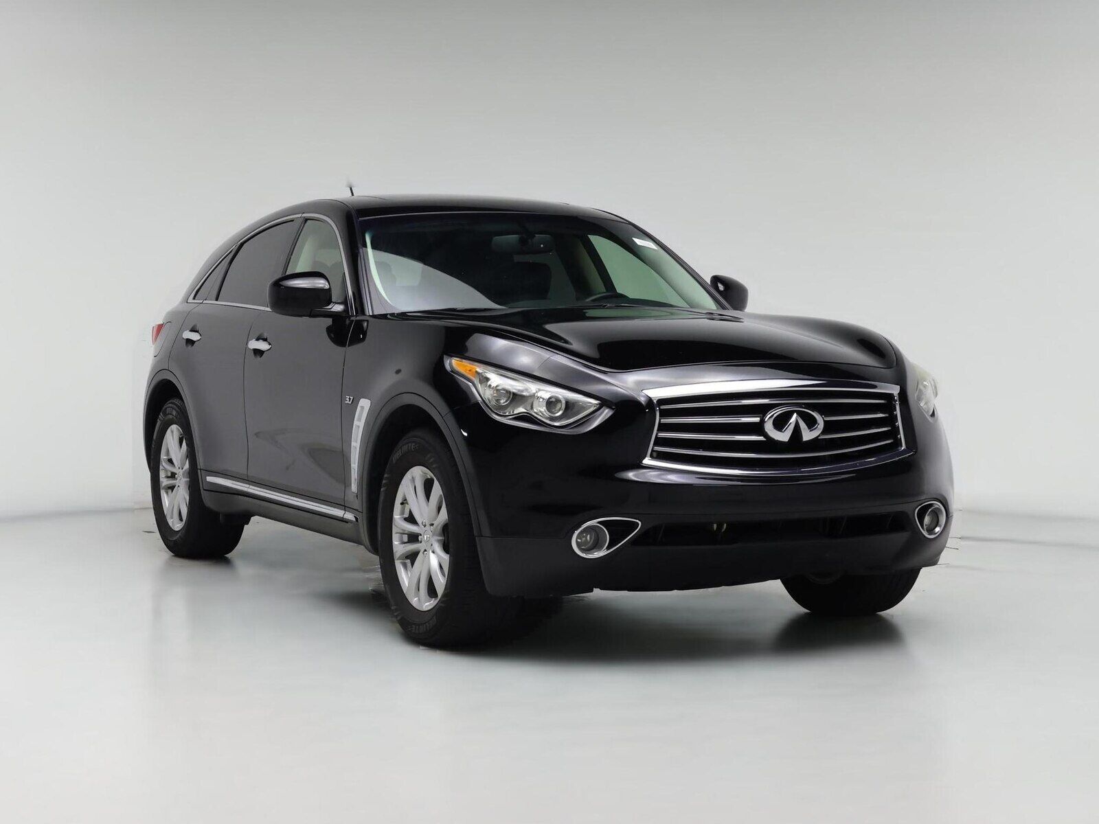 2016 INFINITI QX70