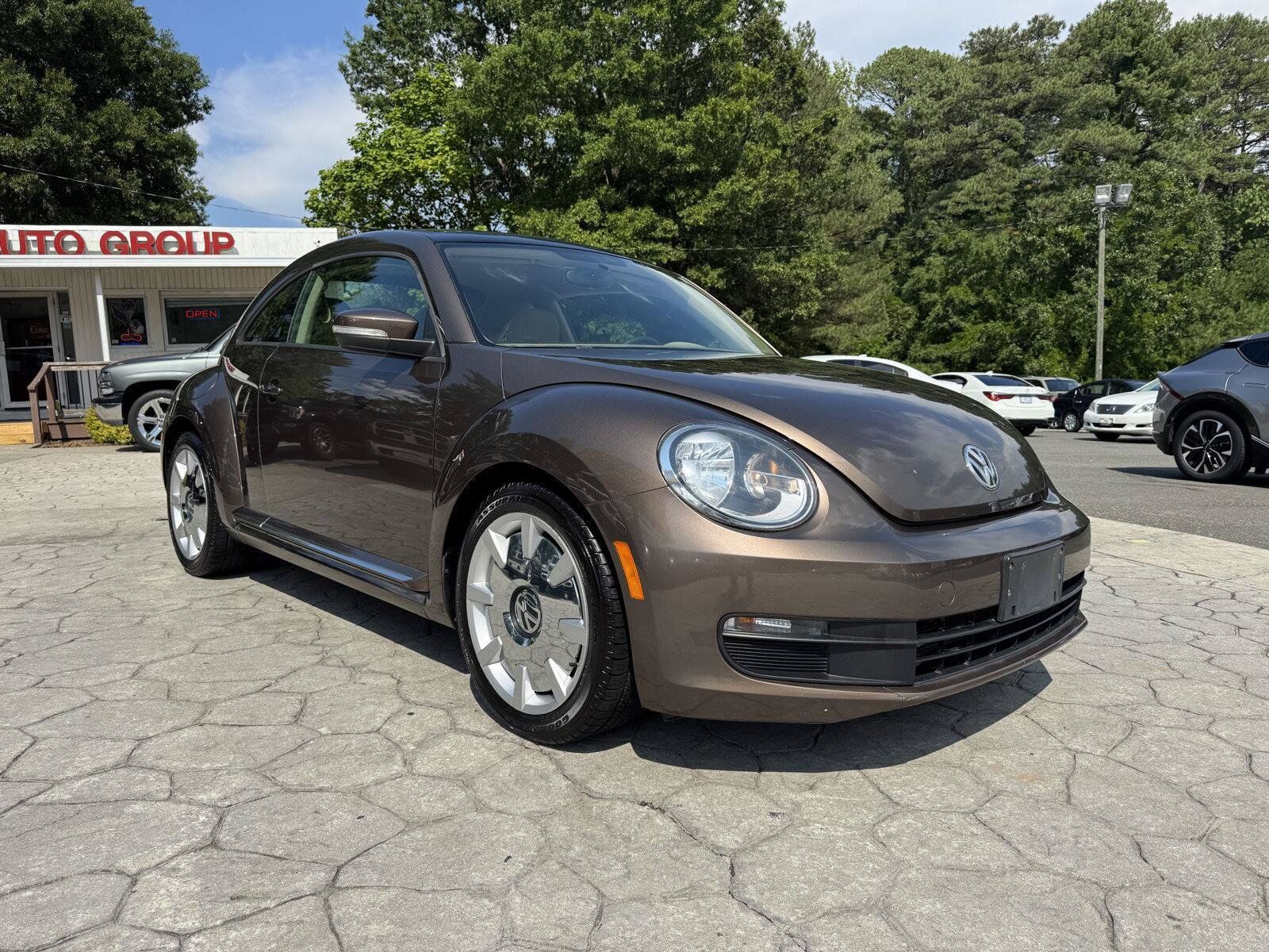 2015 VOLKSWAGEN Beetle
