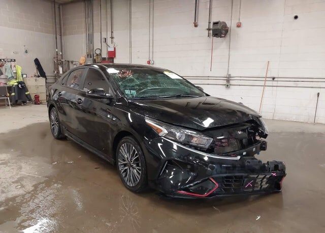 2023 KIA Forte